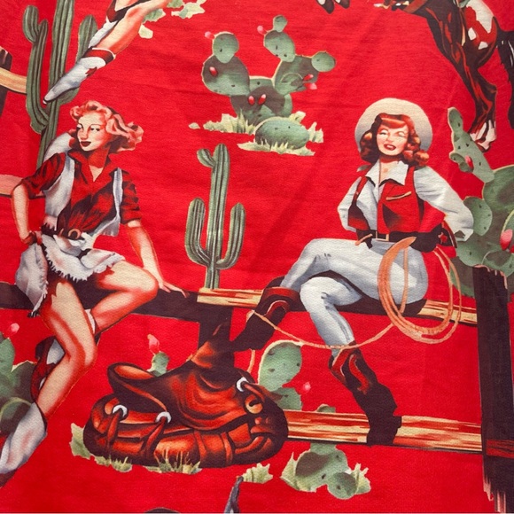 Vintage Cowgirl Pin-Up Girl Sweatshirt XL - Picture 3 of 4